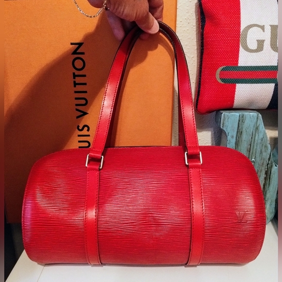 Louis Vuitton Soufflot Red Epi GUC - Picture 1 of 12
